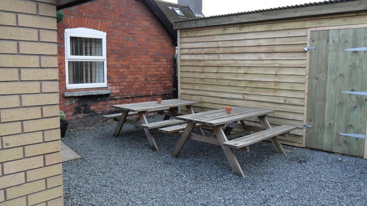 The Bear Bed & Breakfast Rhayader Bagian luar foto
