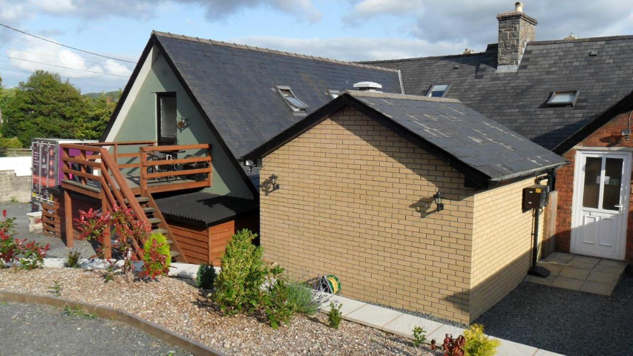 The Bear Bed & Breakfast Rhayader Bagian luar foto